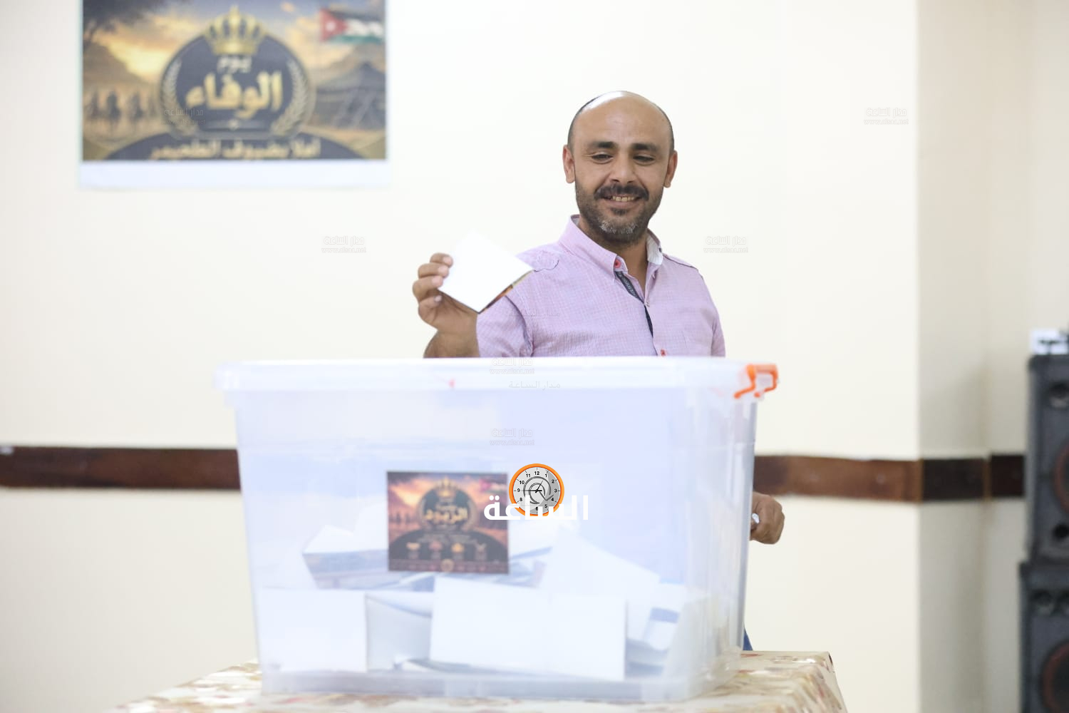 Madar Al-Saa Images 0.47733250147050077