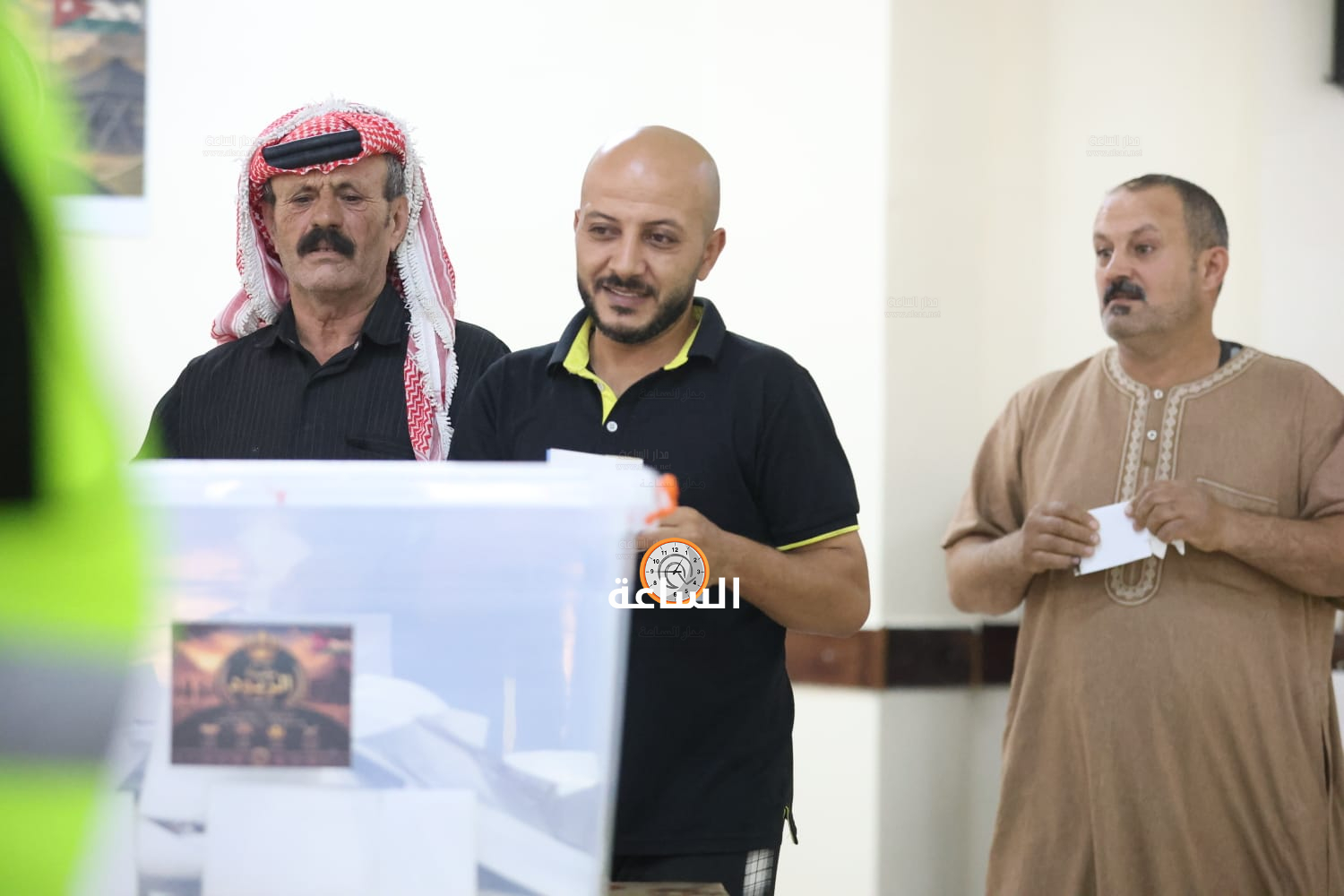 Madar Al-Saa Images 0.98122445378932