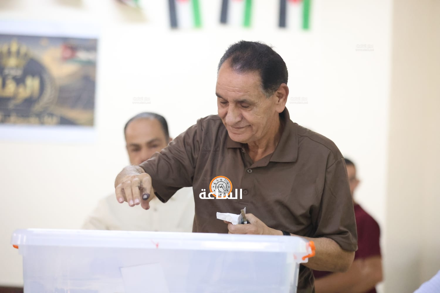 Madar Al-Saa Images 0.5592725474825022