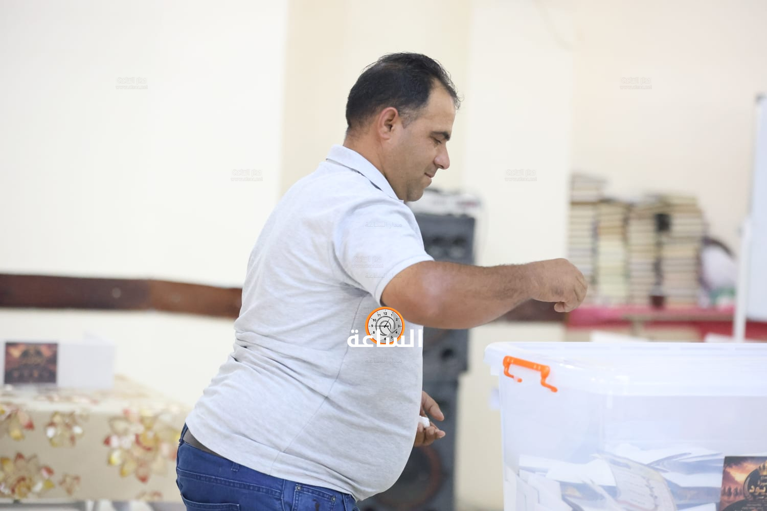 Madar Al-Saa Images 0.14264471331469486