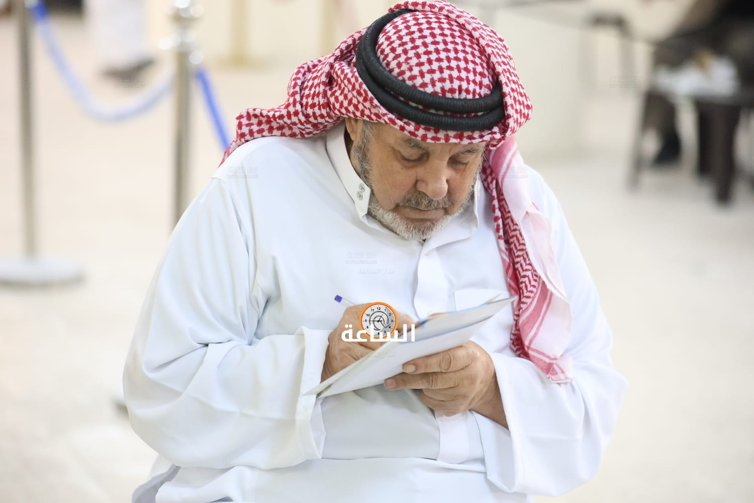 Madar Al-Saa Images 0.7063125756591951