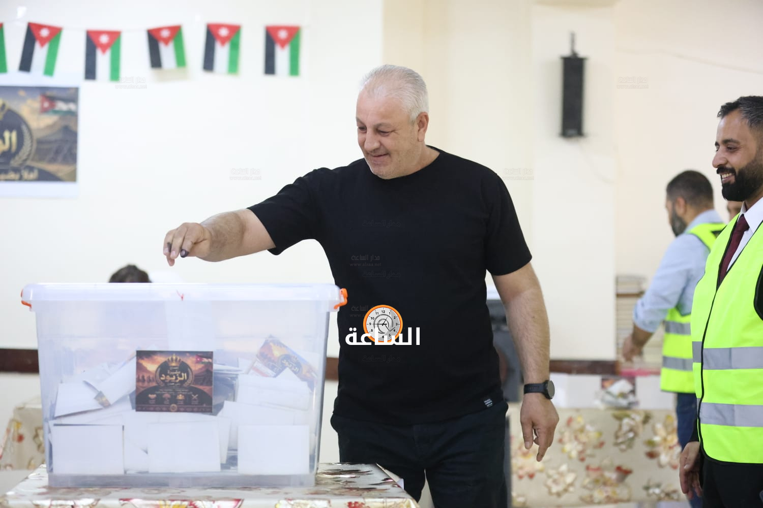 Madar Al-Saa Images 0.10148069891462408