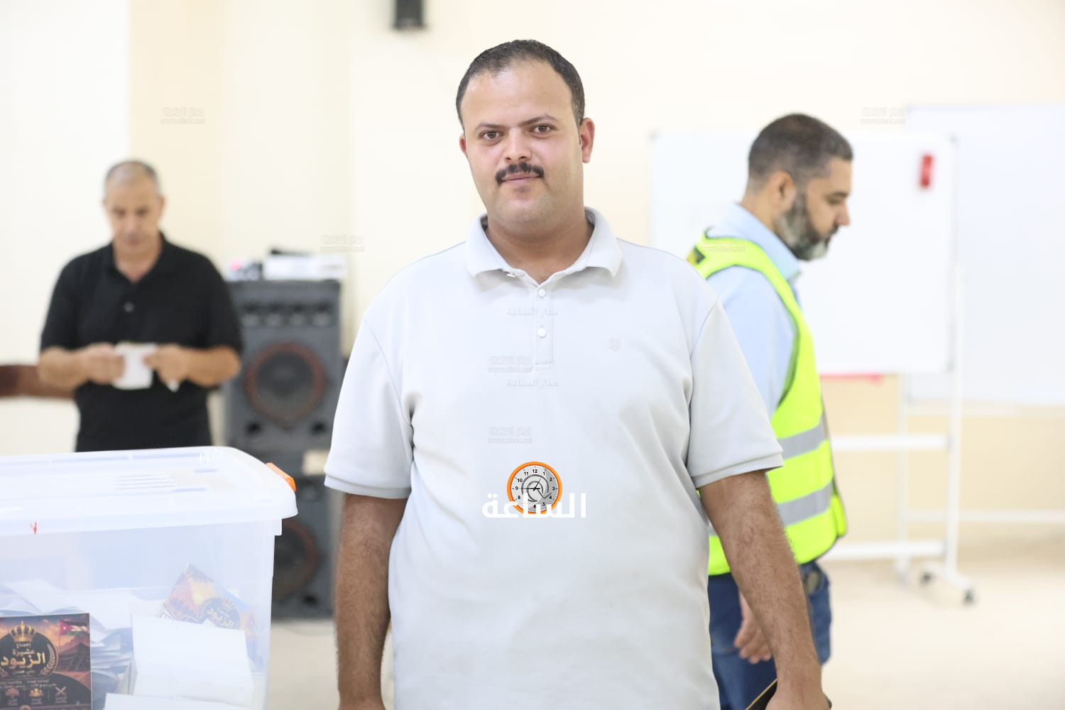 Madar Al-Saa Images 0.5425433666396275