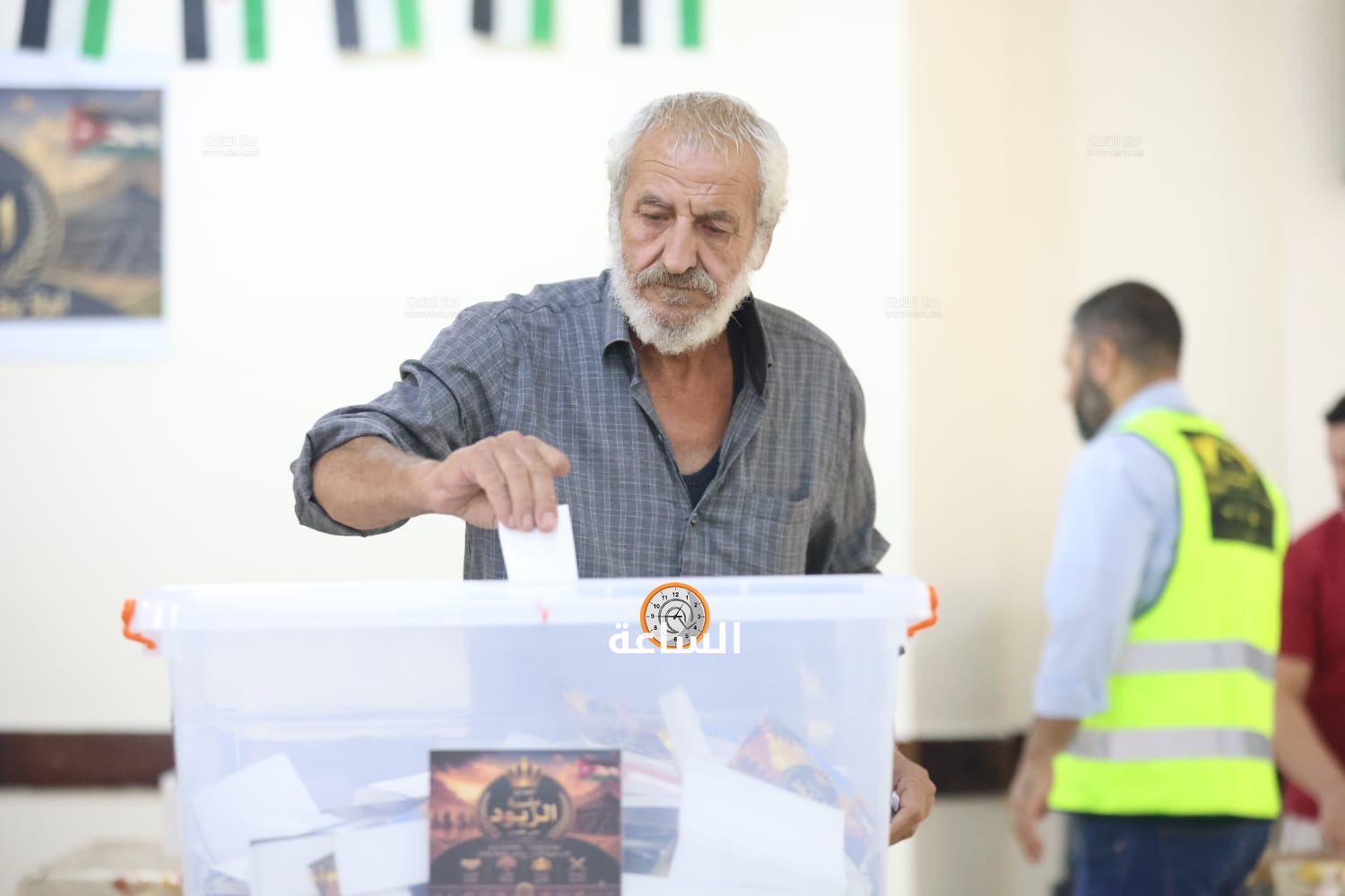 Madar Al-Saa Images 0.6114353740447296