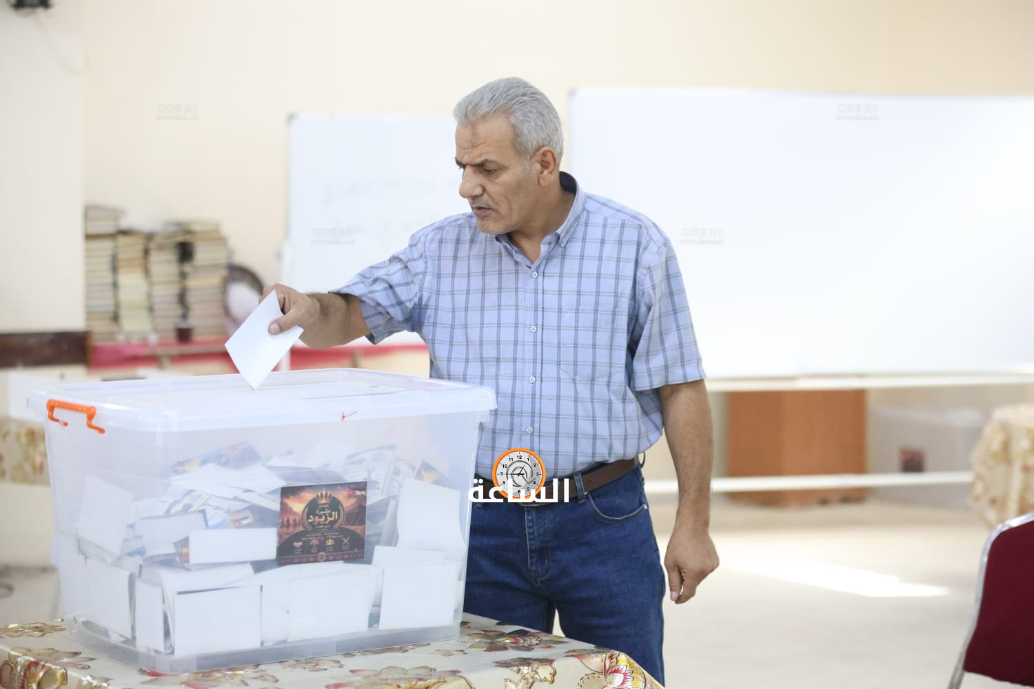 Madar Al-Saa Images 0.42825882471381505