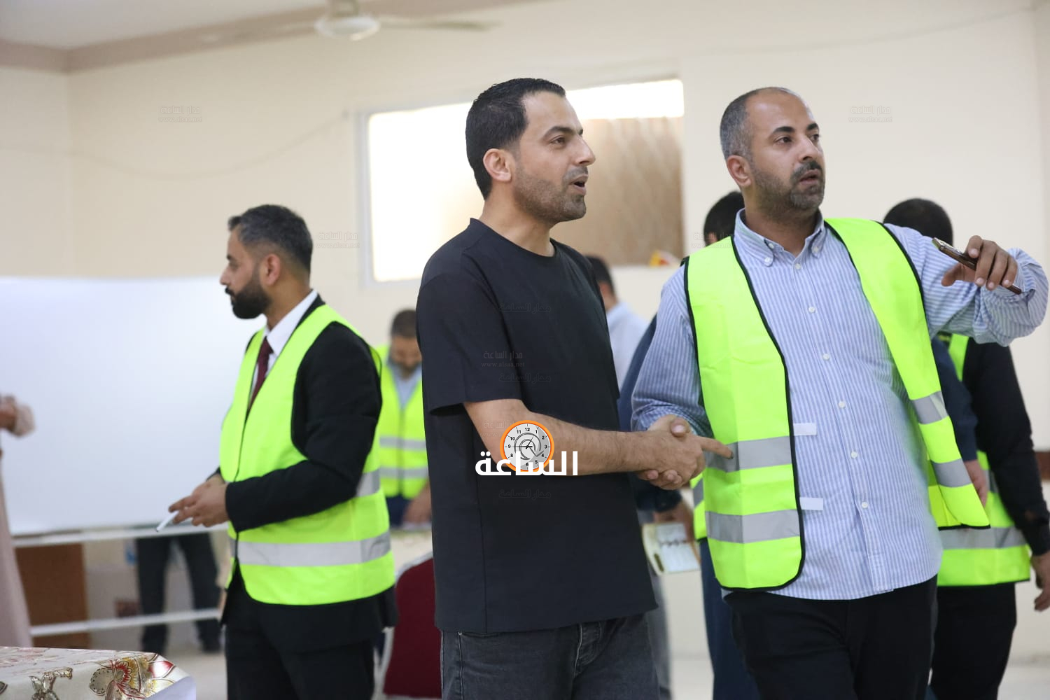 Madar Al-Saa Images 0.28534533126689887