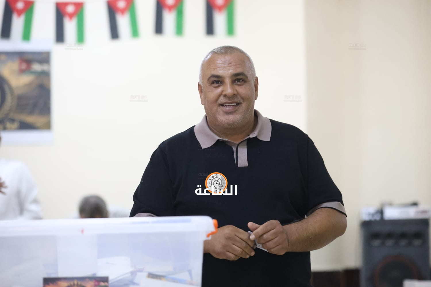 Madar Al-Saa Images 0.2766650992336762