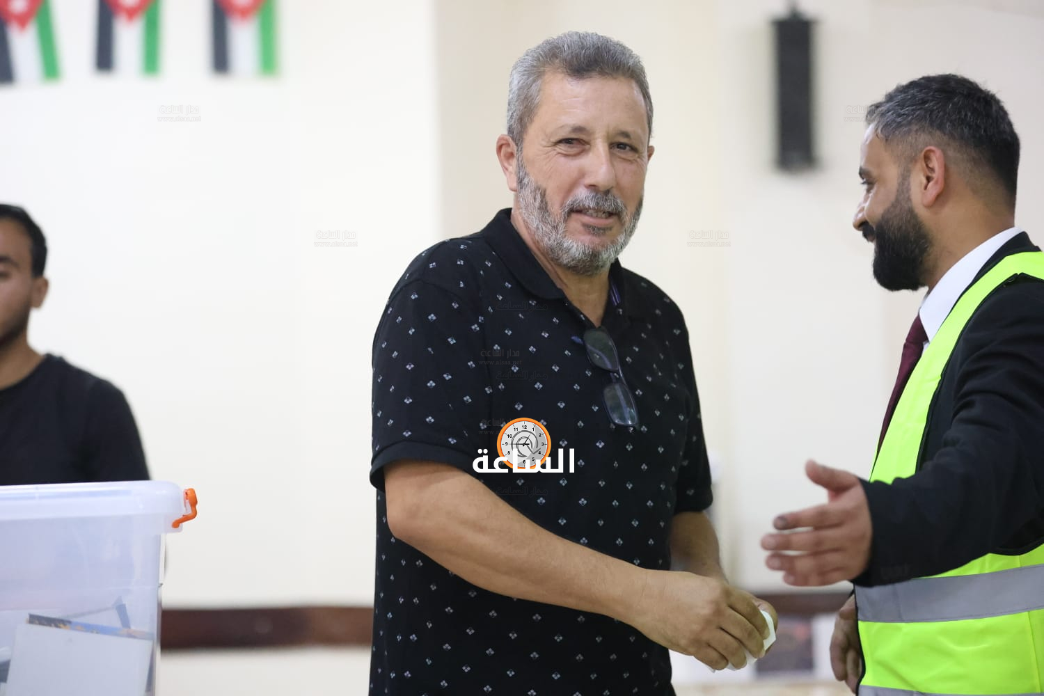 Madar Al-Saa Images 0.10876313429598672