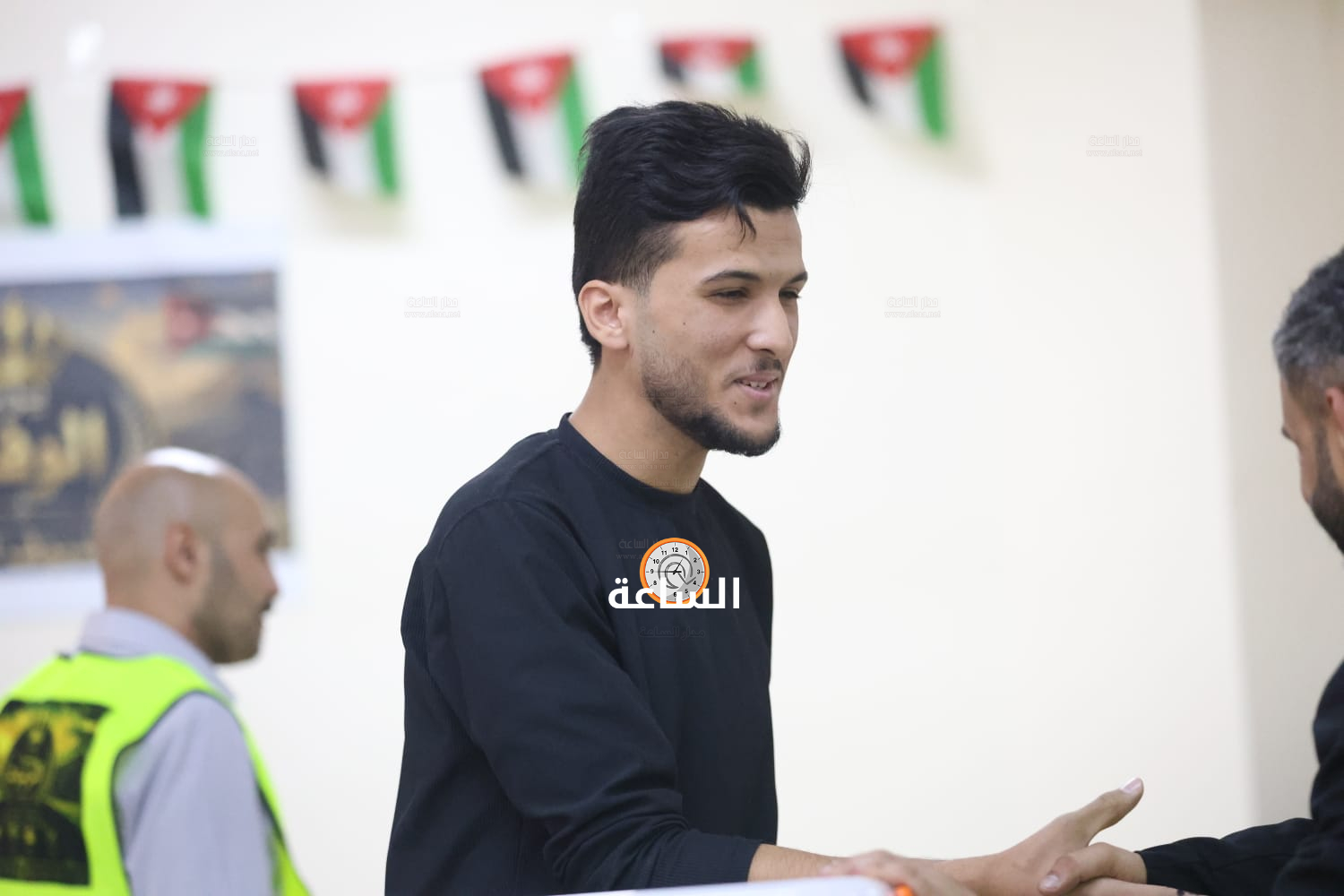 Madar Al-Saa Images 0.5402844719252691