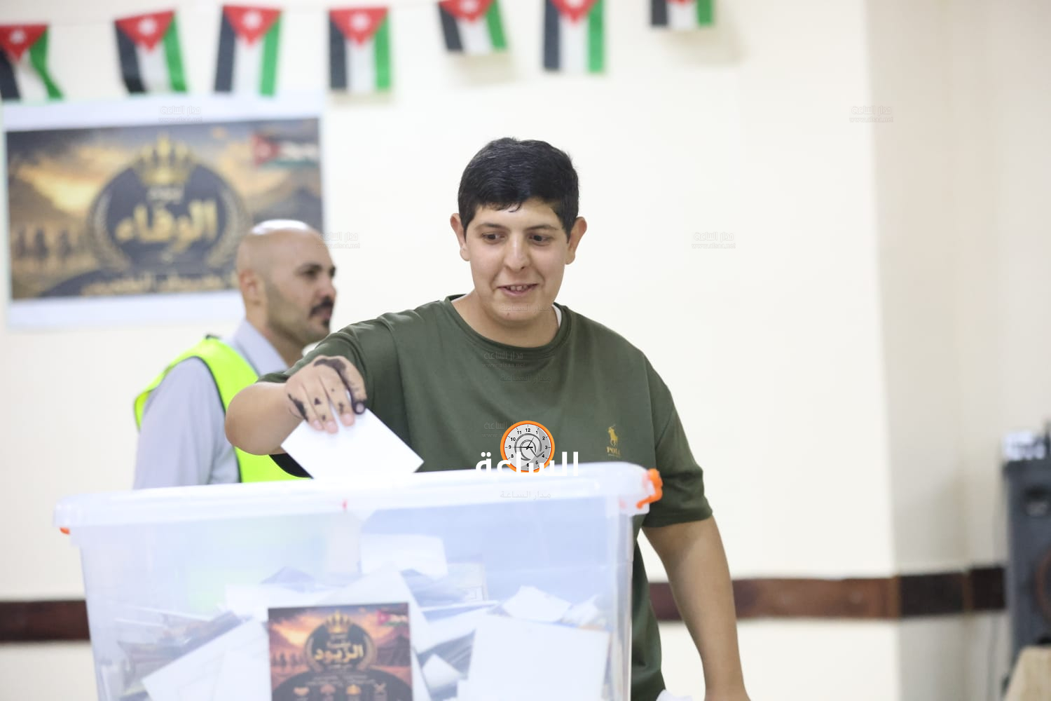 Madar Al-Saa Images 0.5372927561055945