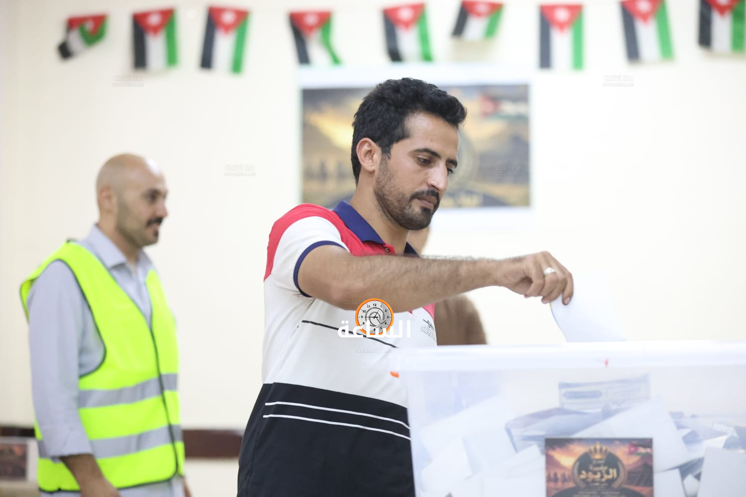 Madar Al-Saa Images 0.5661612775778899