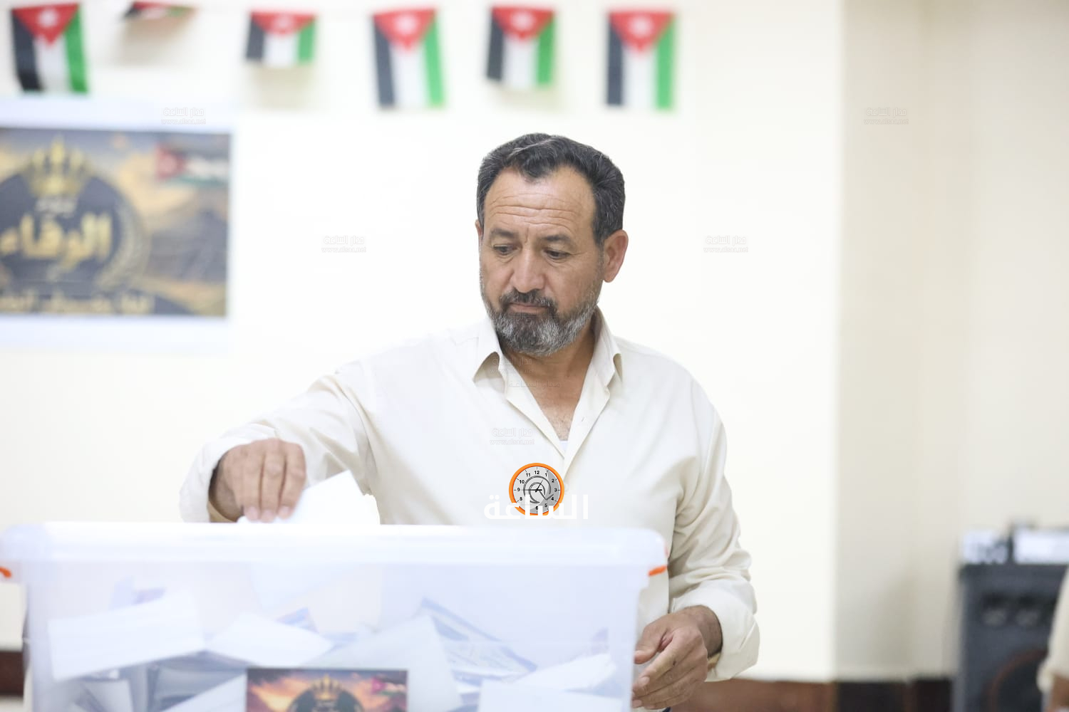 Madar Al-Saa Images 0.5685431321056466