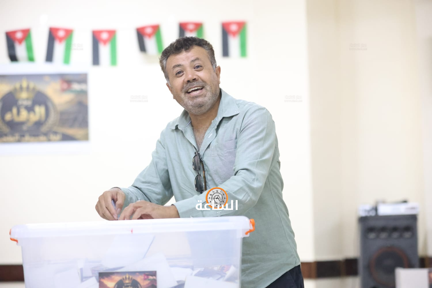 Madar Al-Saa Images 0.37257027435968093