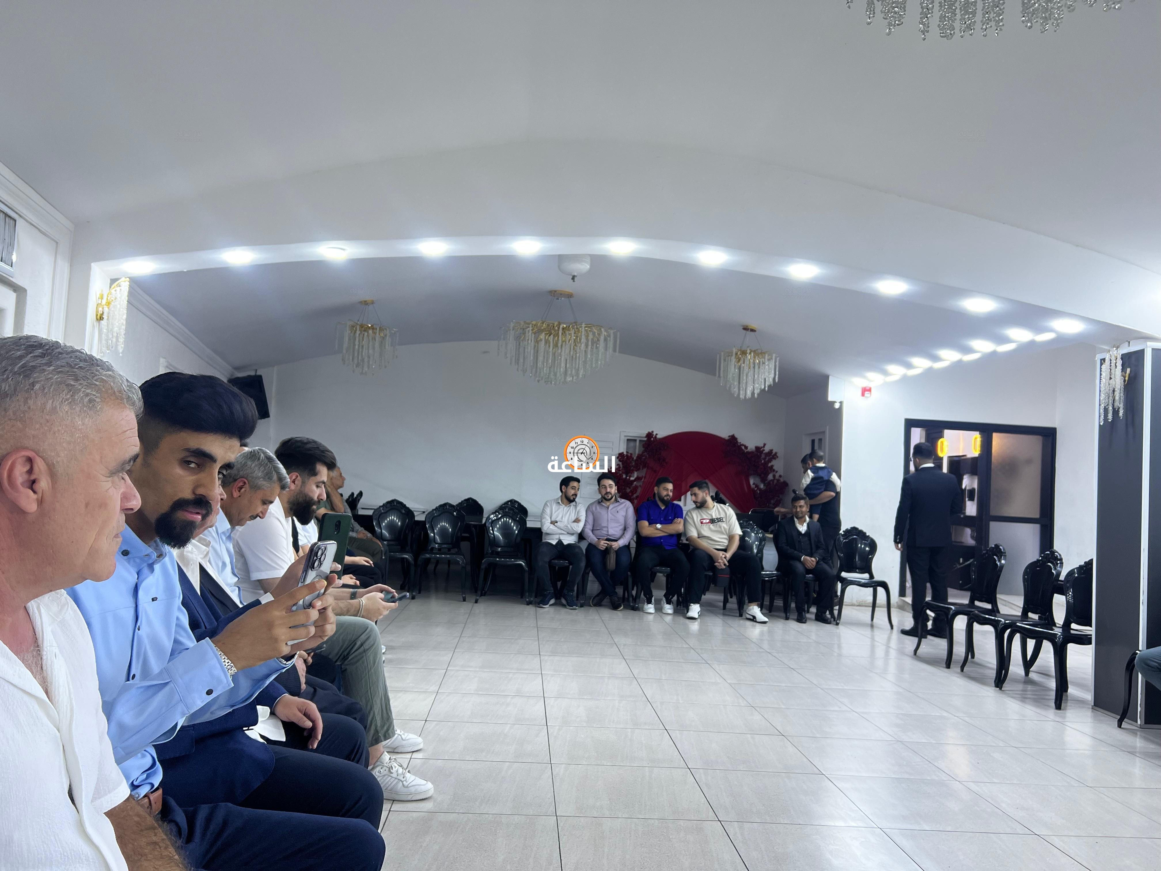 Madar Al-Saa Images 0.5335328134804905
