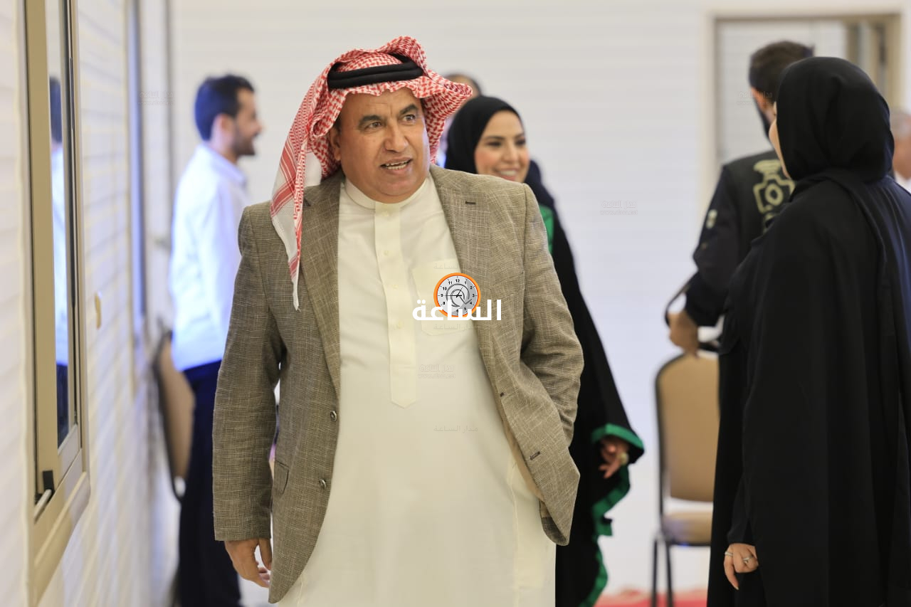 Madar Al-Saa Images 0.7621583635323685