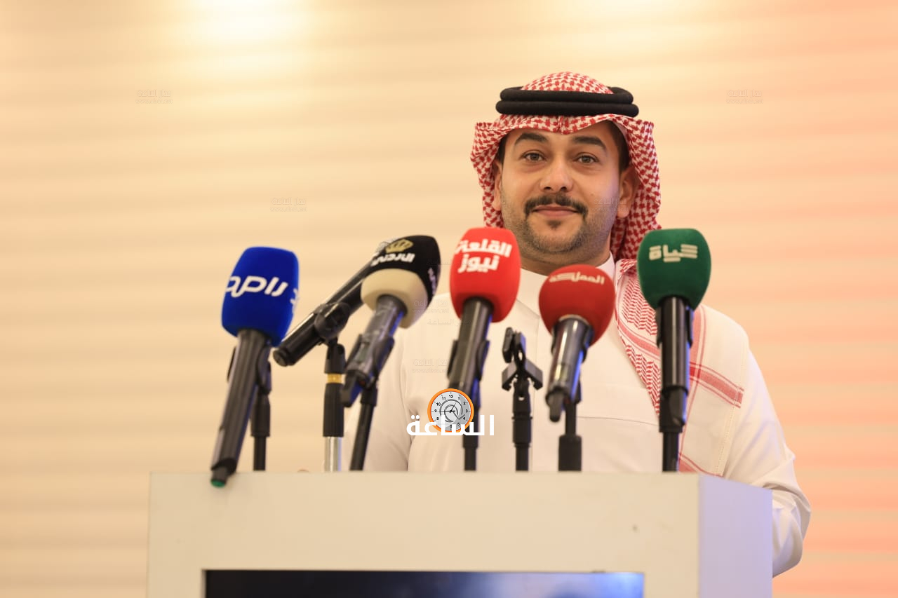 Madar Al-Saa Images 0.724812986606669
