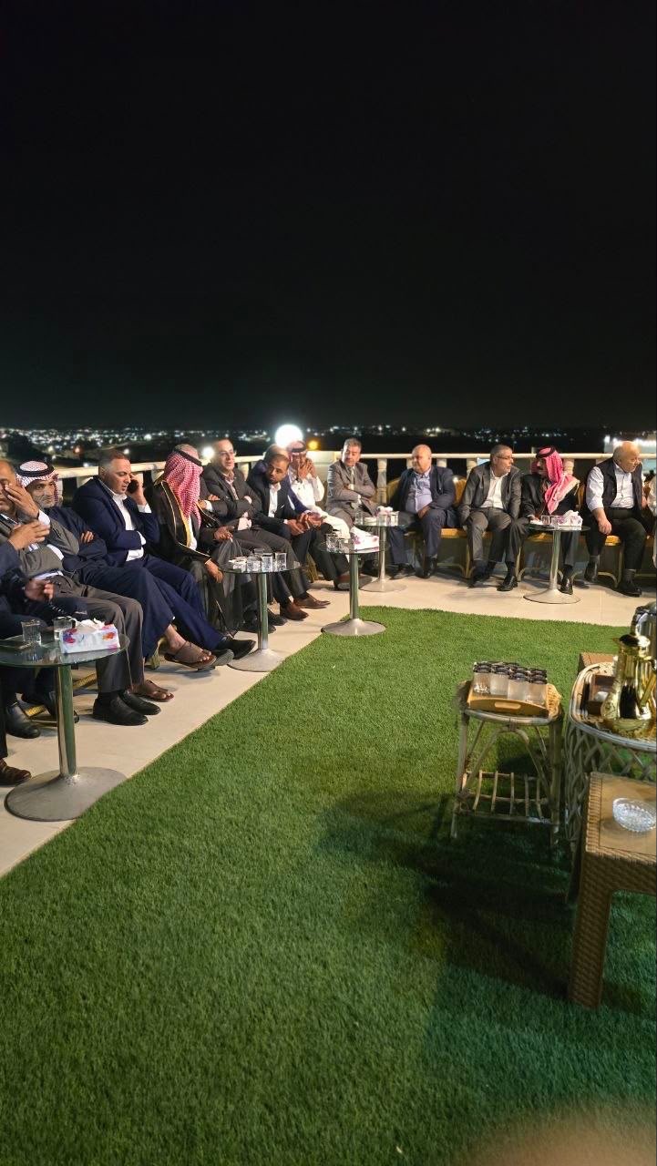 Madar Al-Saa Images 0.21693468378073977