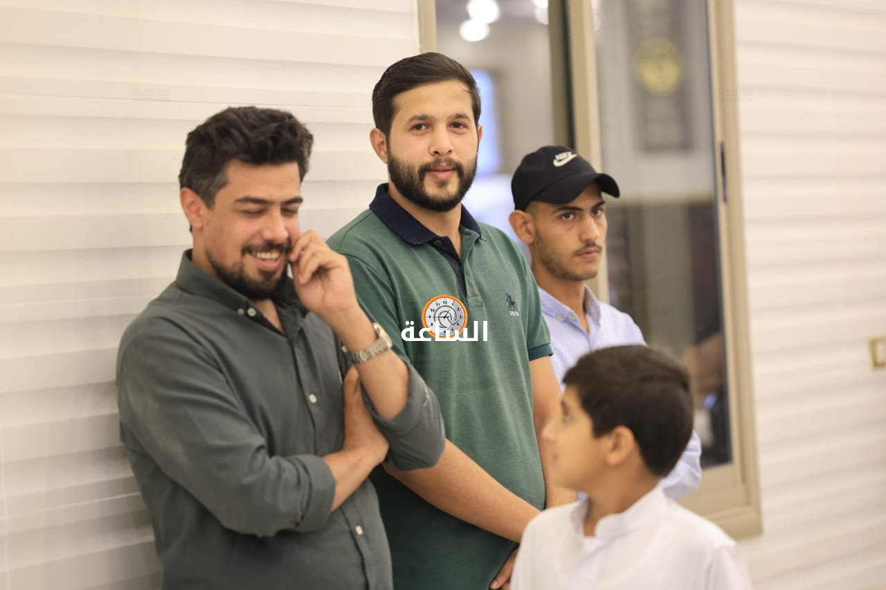 Madar Al-Saa Images 0.8842704316702761