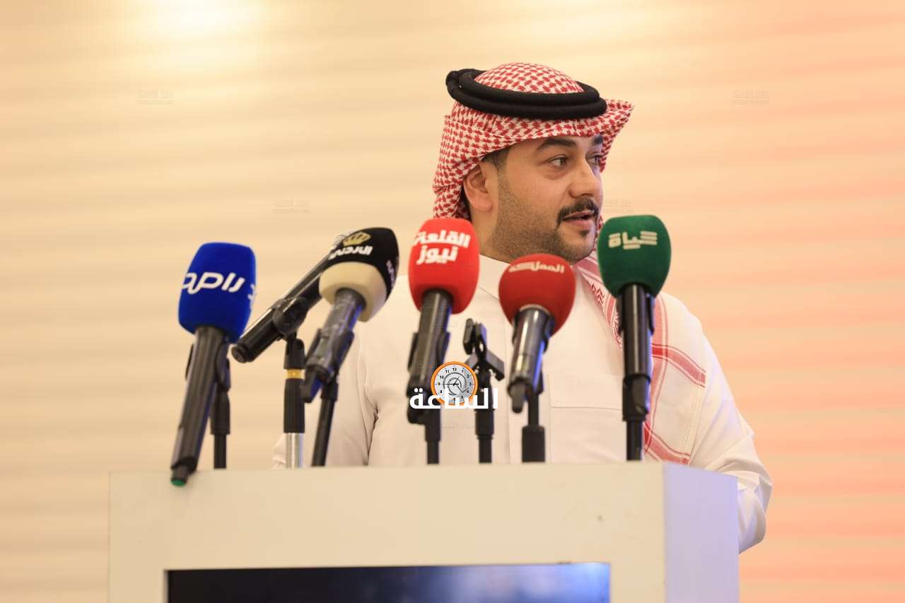 Madar Al-Saa Images 0.23778796767072186