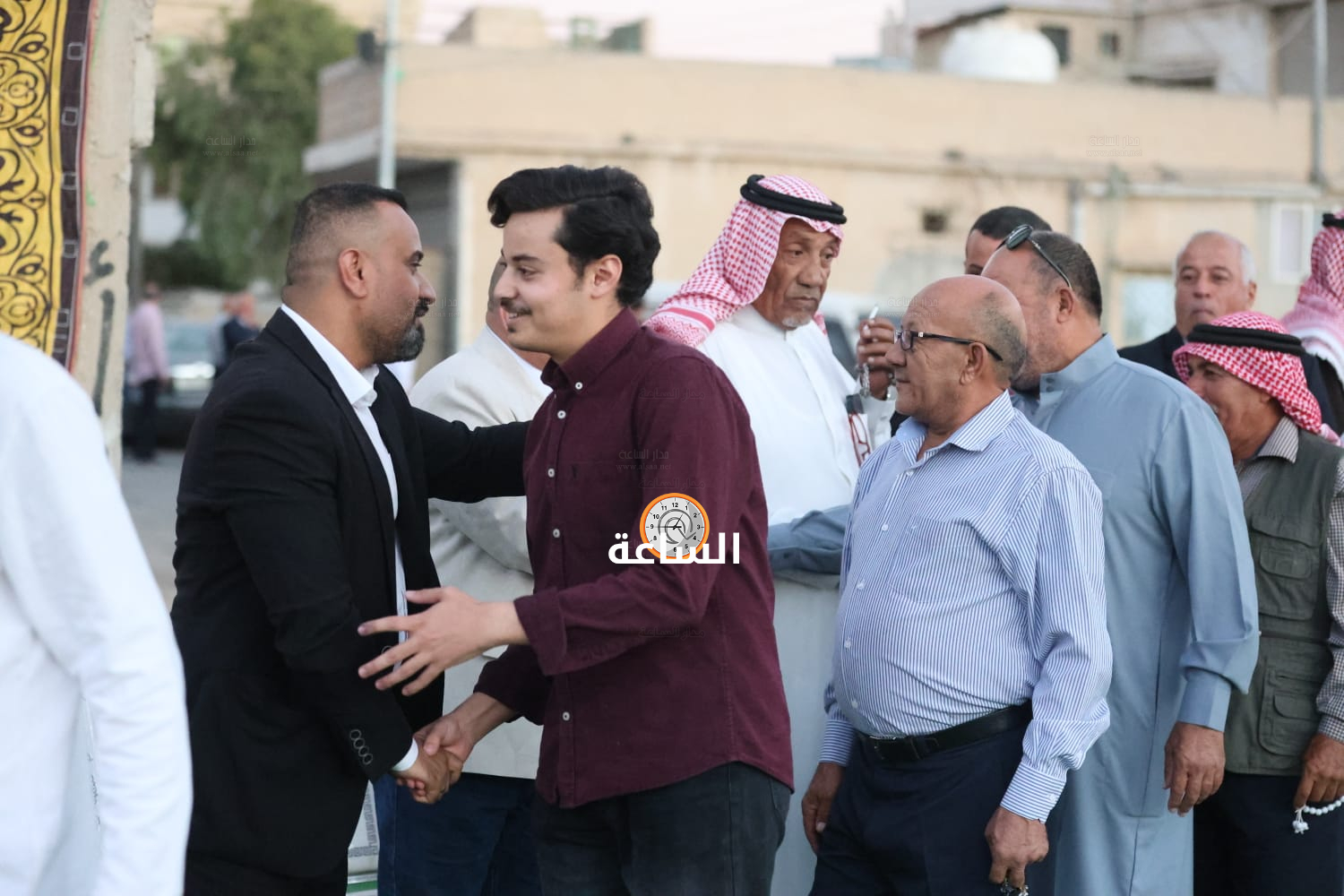 Madar Al-Saa Images 0.3905701599198811