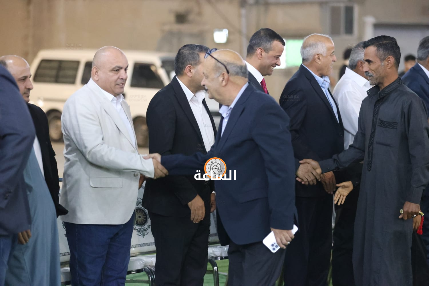 Madar Al-Saa Images 0.8044941460496065