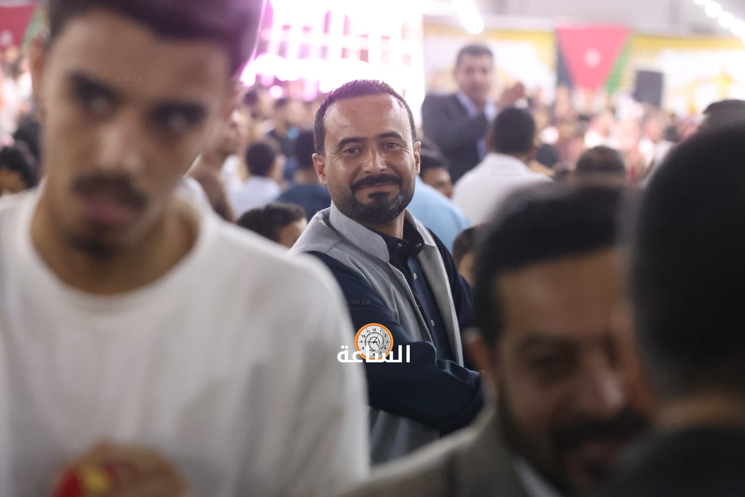 Madar Al-Saa Images 0.16087884691356436