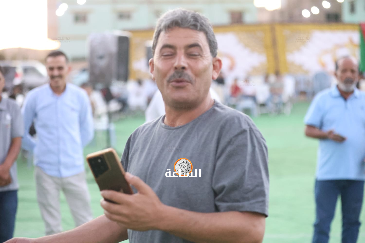 Madar Al-Saa Images 0.43516859669994334