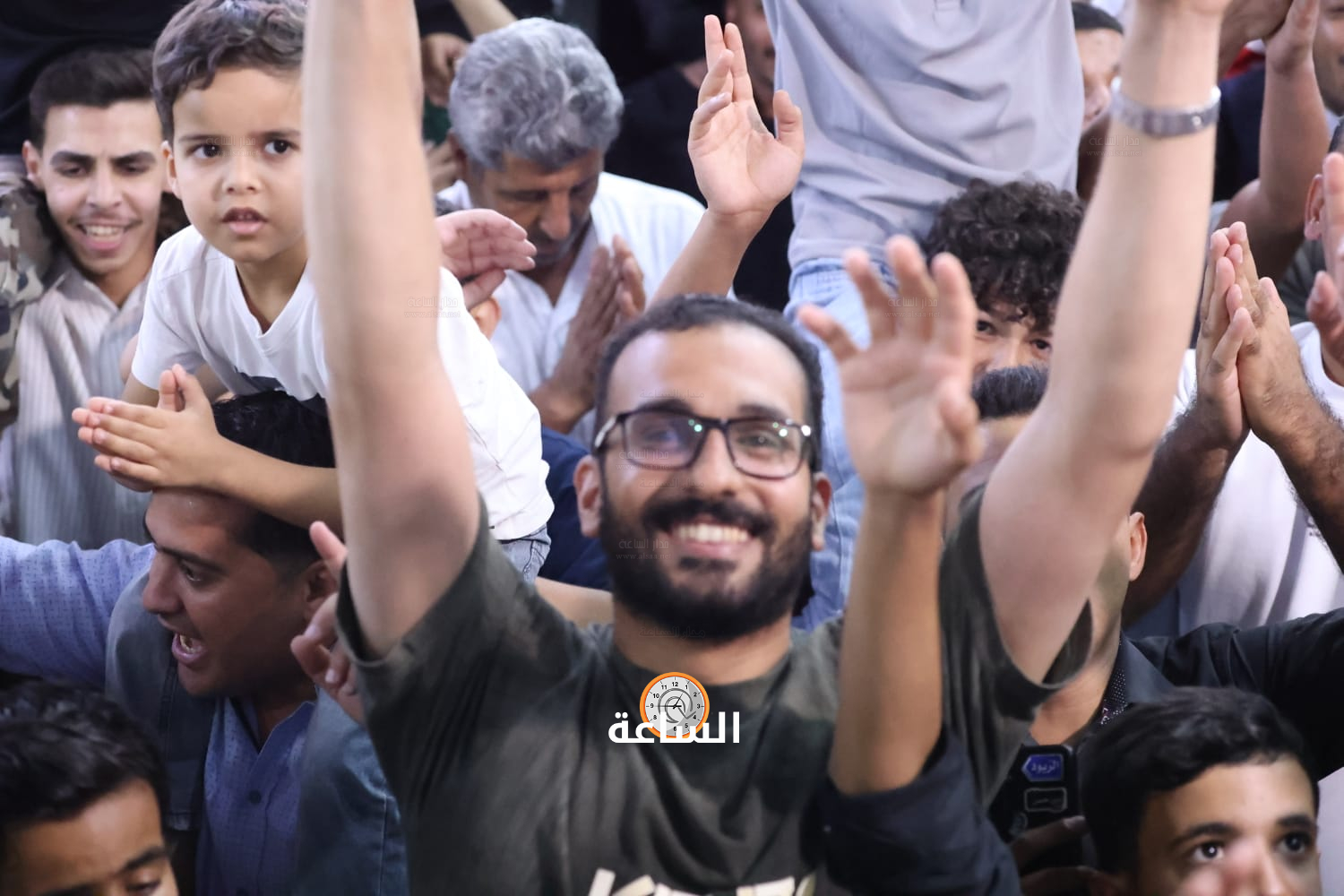 Madar Al-Saa Images 0.7963452870993475