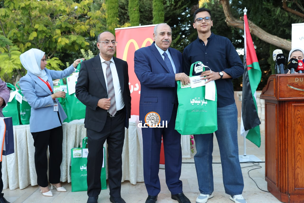 Madar Al-Saa Images 0.576658911481882