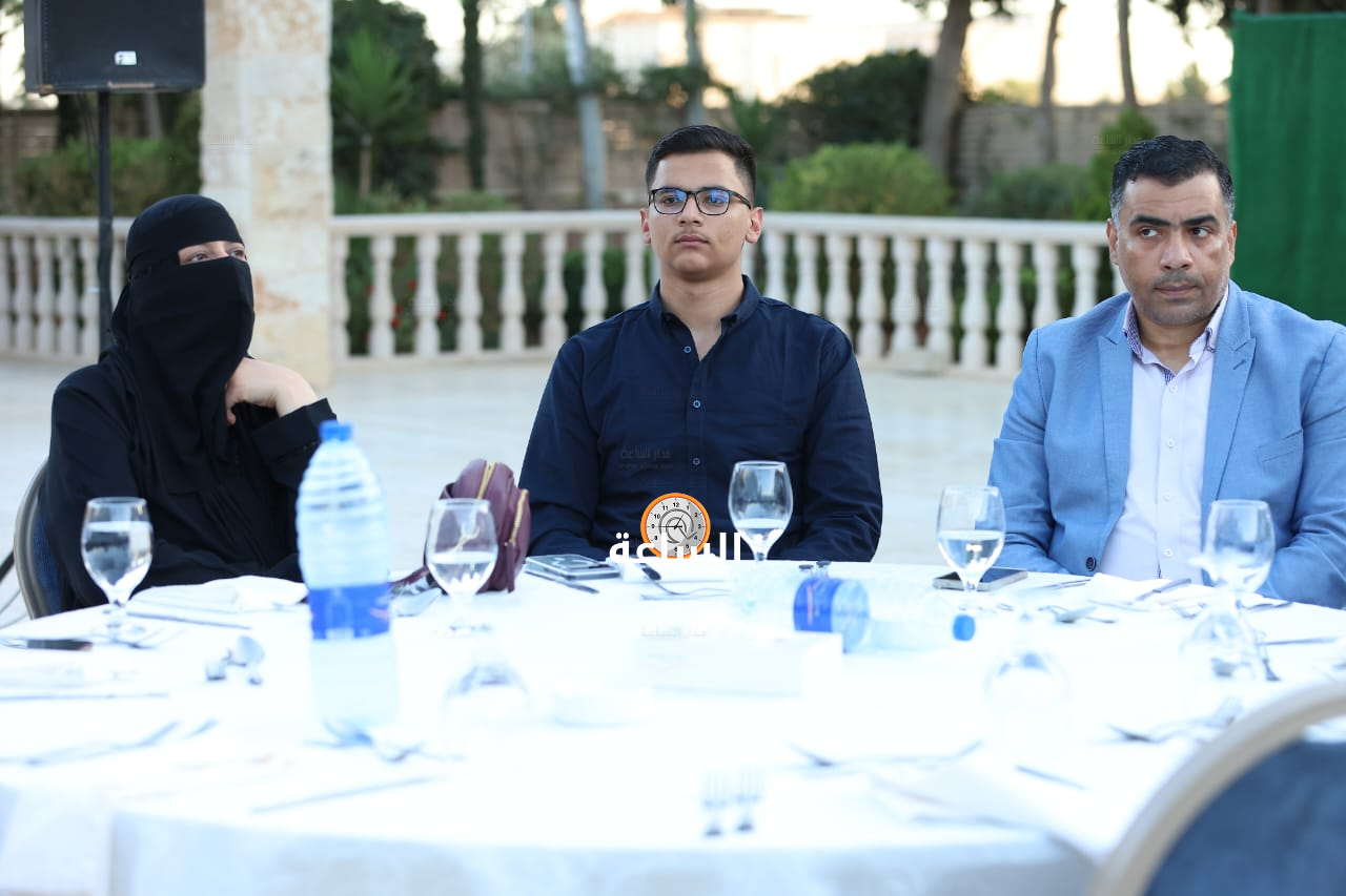 Madar Al-Saa Images 0.5600130323268868