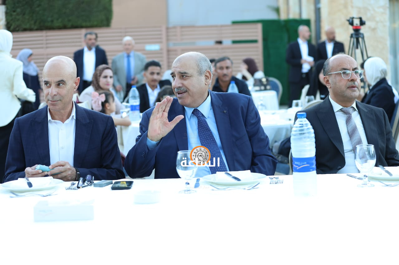 Madar Al-Saa Images 0.1473996694834766
