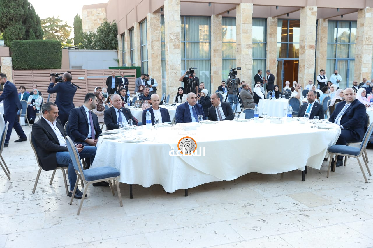 Madar Al-Saa Images 0.8738416983838938