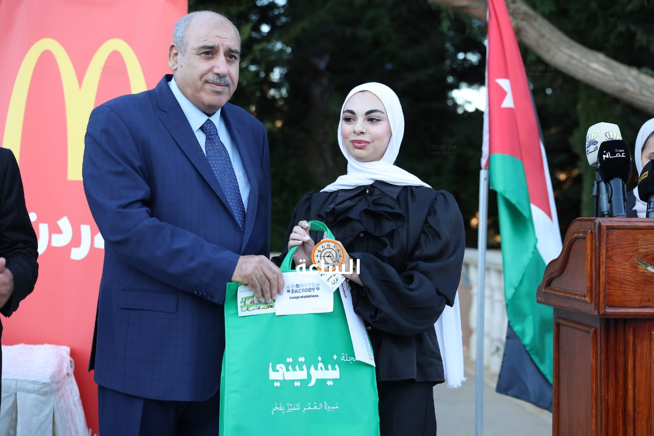Madar Al-Saa Images 0.8493193896312216