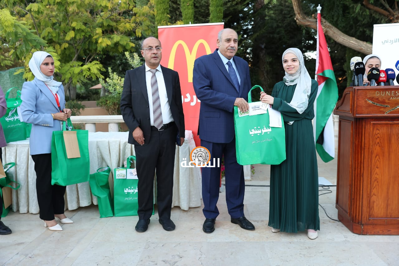Madar Al-Saa Images 0.5886489964459721