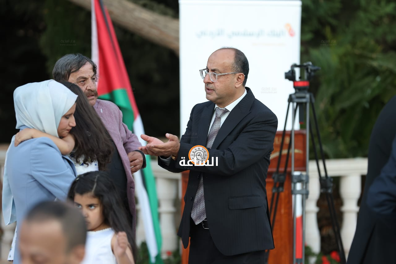 Madar Al-Saa Images 0.6625155702574551