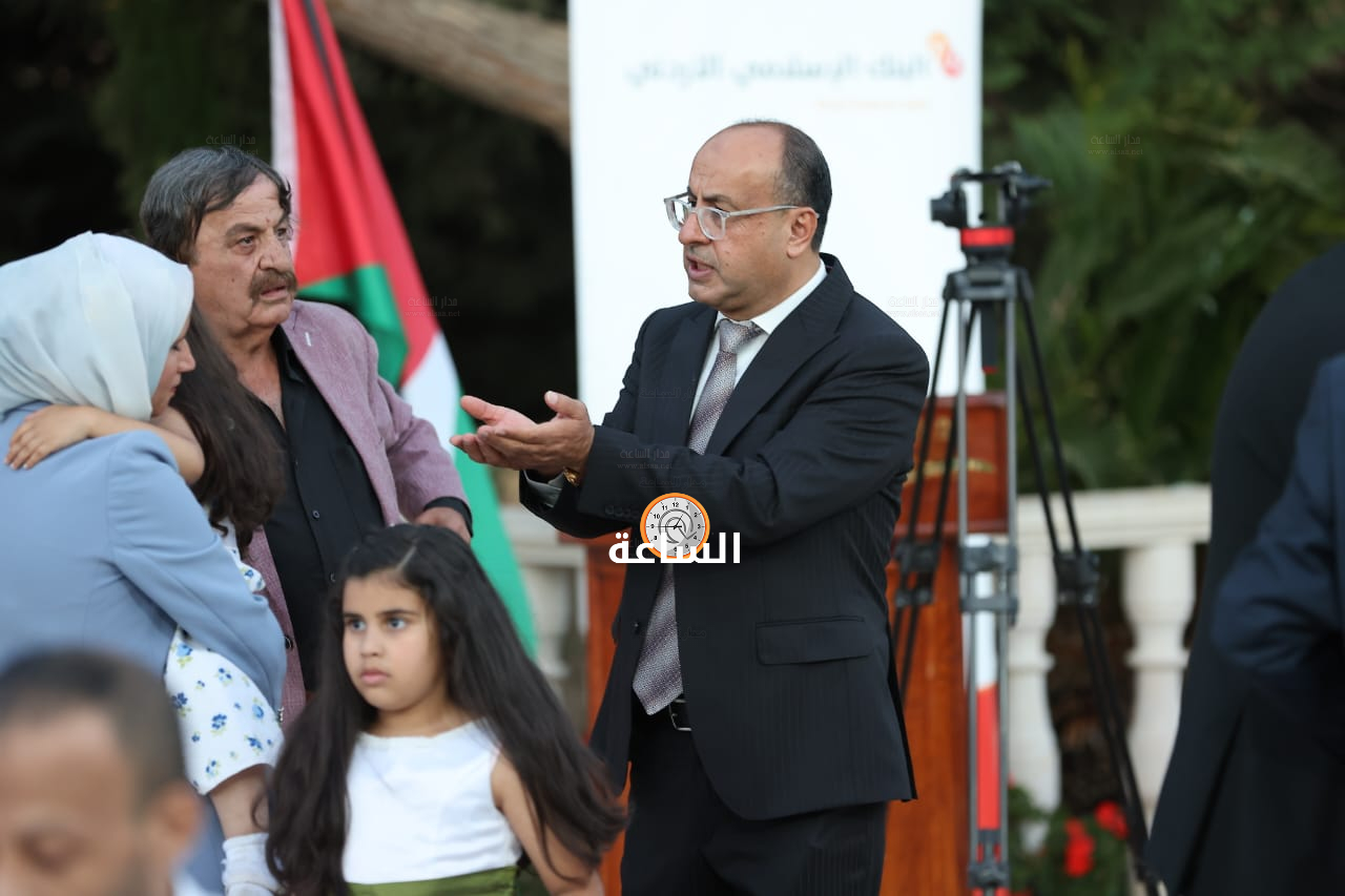 Madar Al-Saa Images 0.5046787132599131