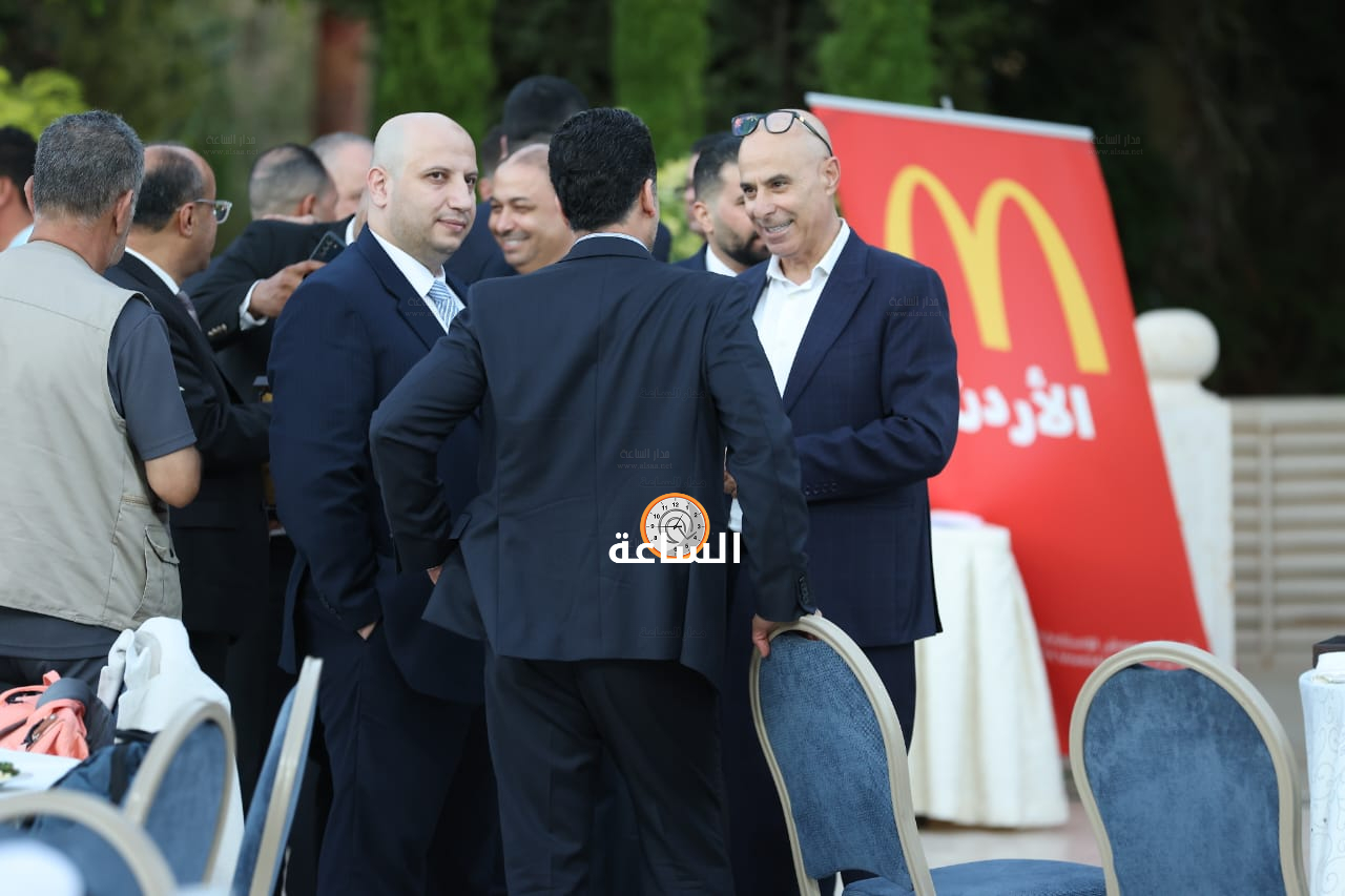 Madar Al-Saa Images 0.911402284911831