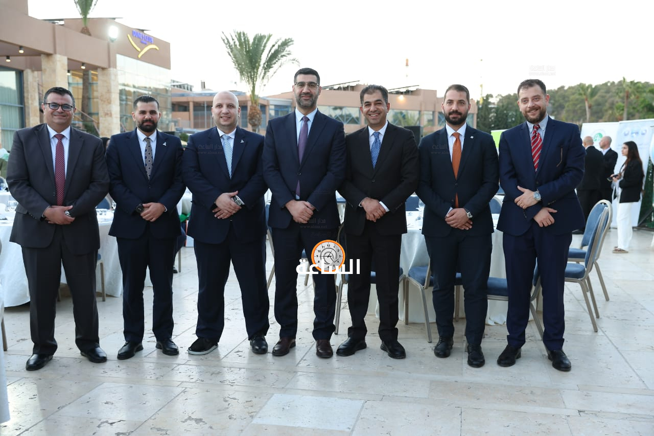 Madar Al-Saa Images 0.8974298724975557
