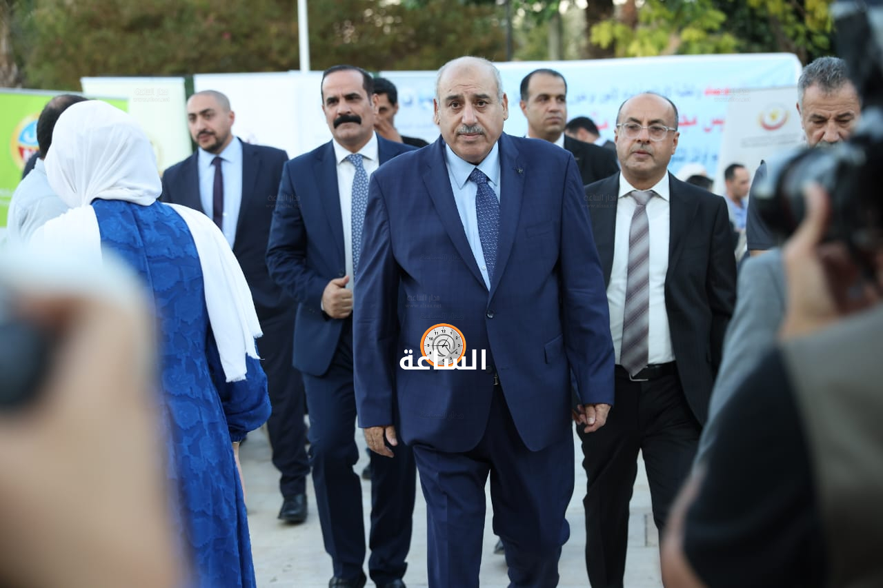 Madar Al-Saa Images 0.33972300414838763