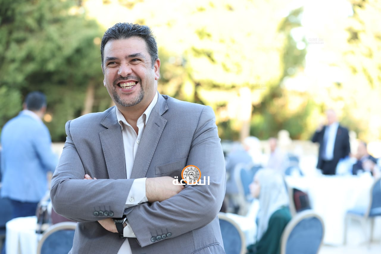 Madar Al-Saa Images 0.9392594286852142