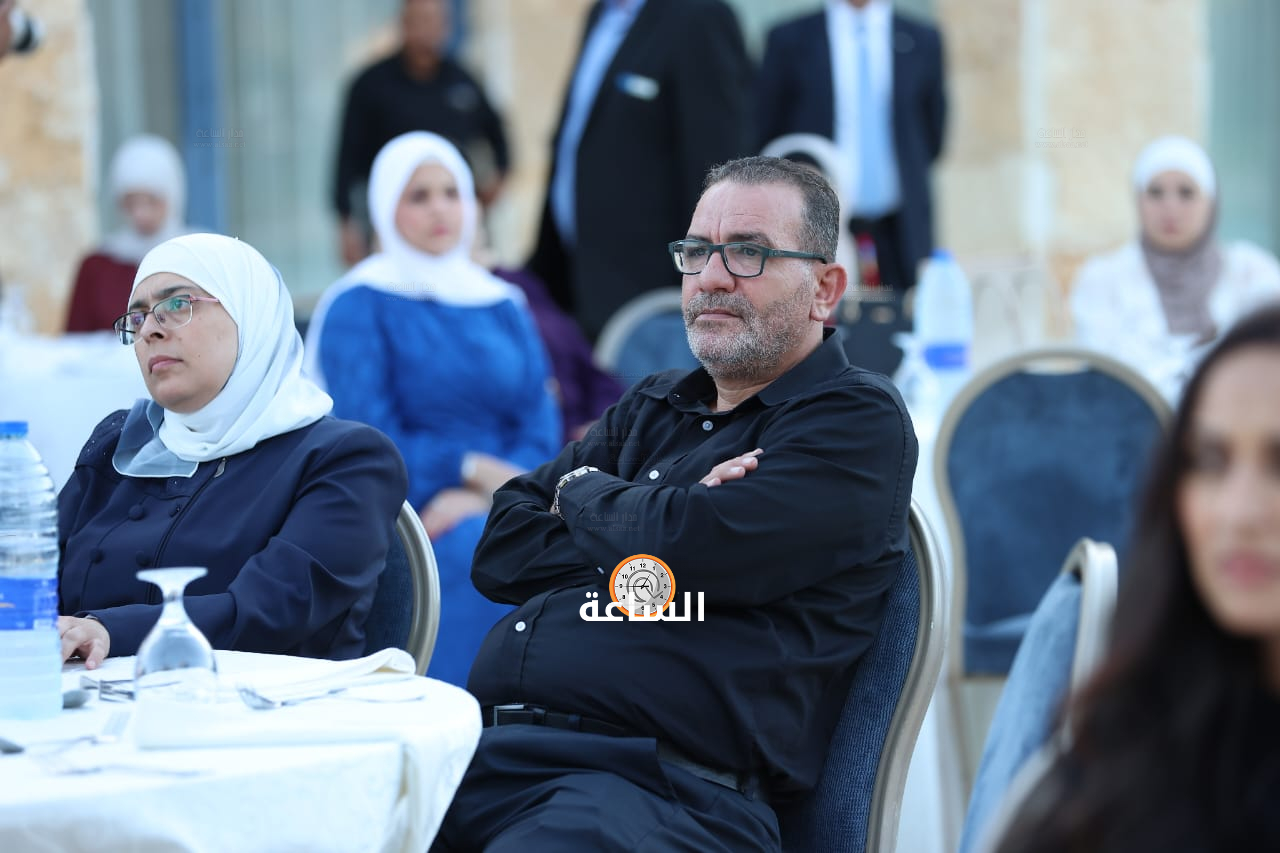 Madar Al-Saa Images 0.05255056486239229