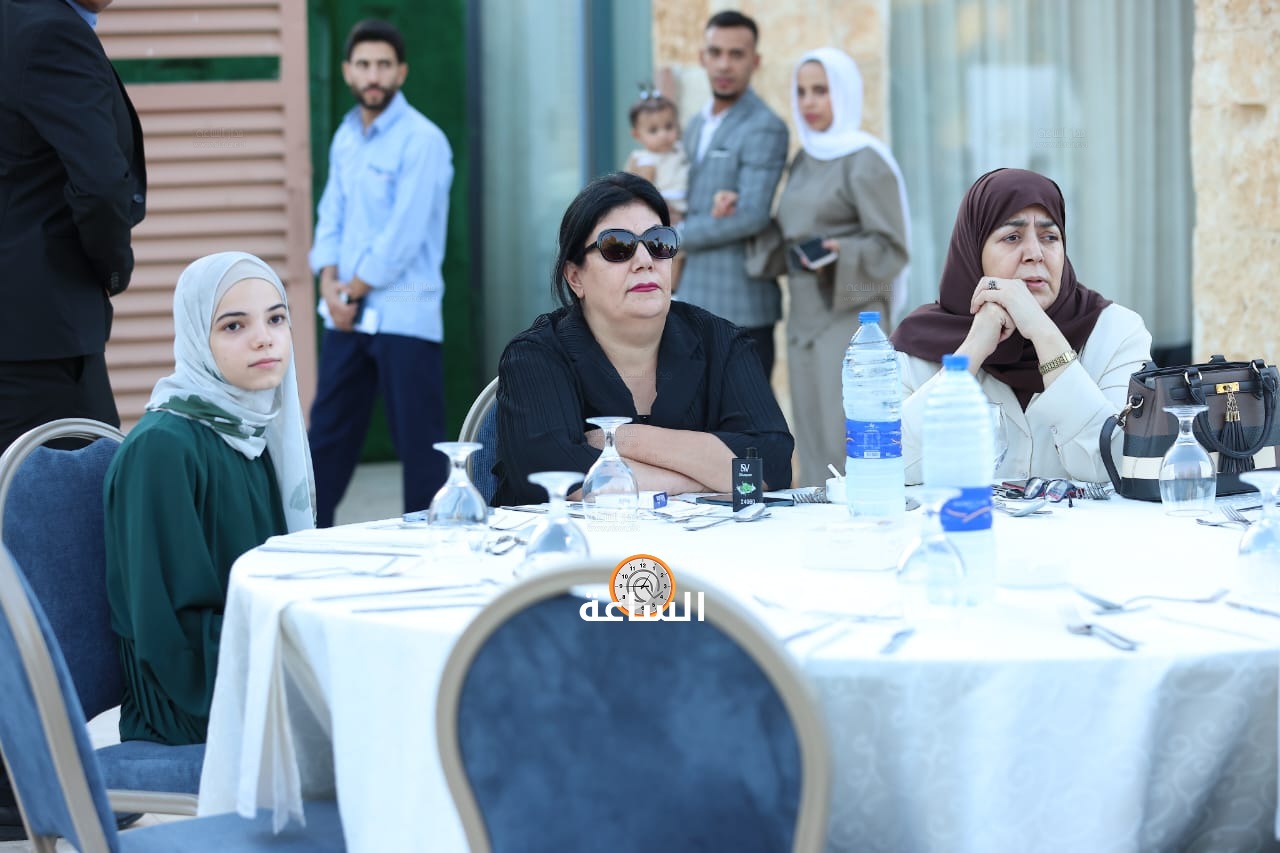 Madar Al-Saa Images 0.12931494371436947
