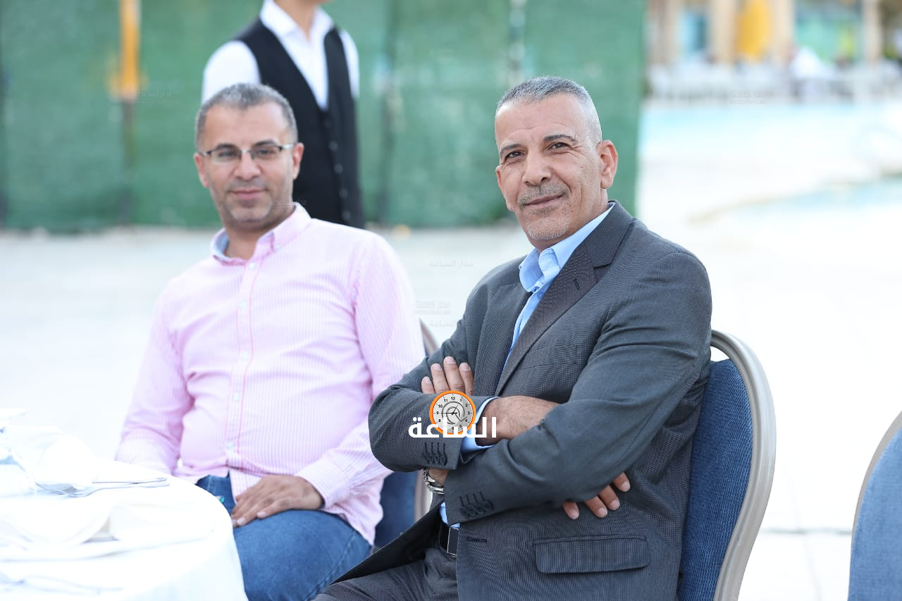 Madar Al-Saa Images 0.2522046392501779