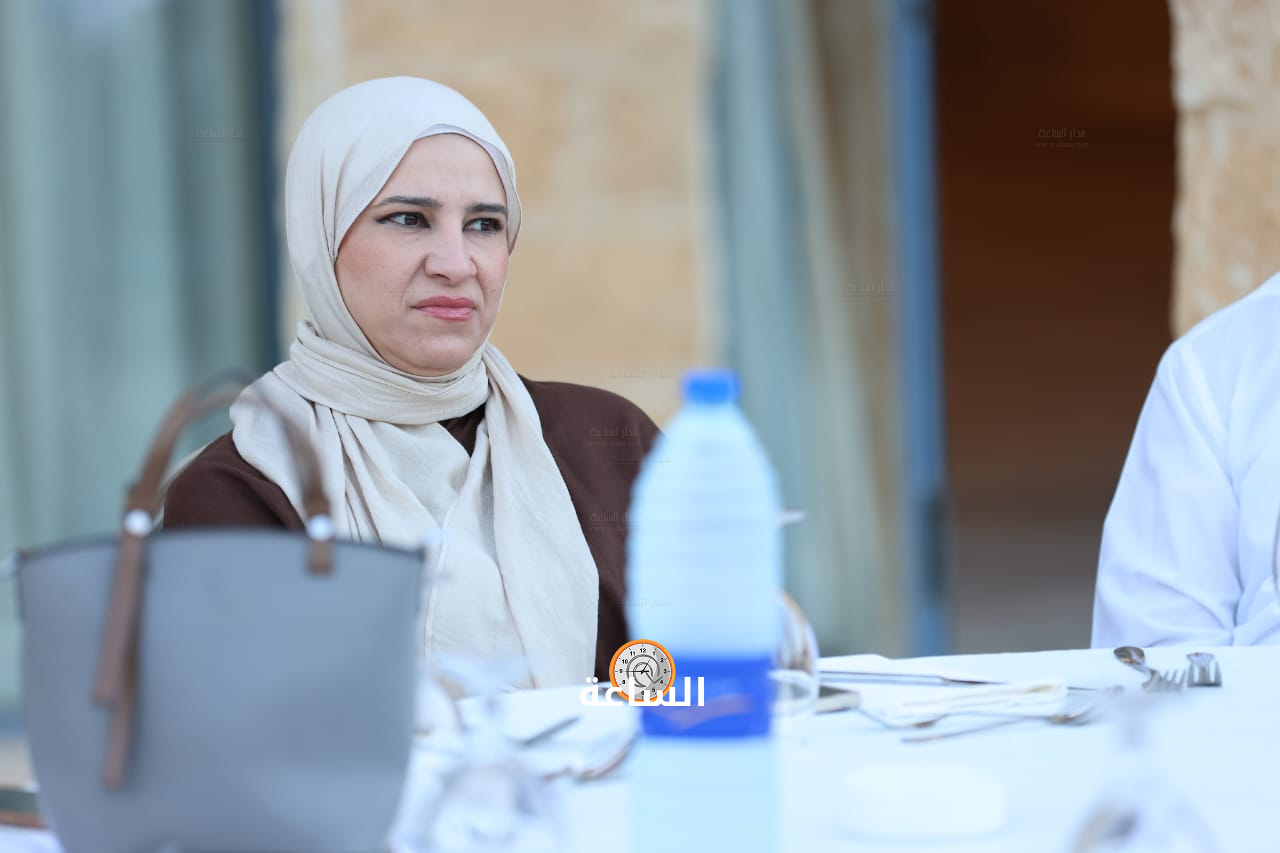 Madar Al-Saa Images 0.4354753146130379