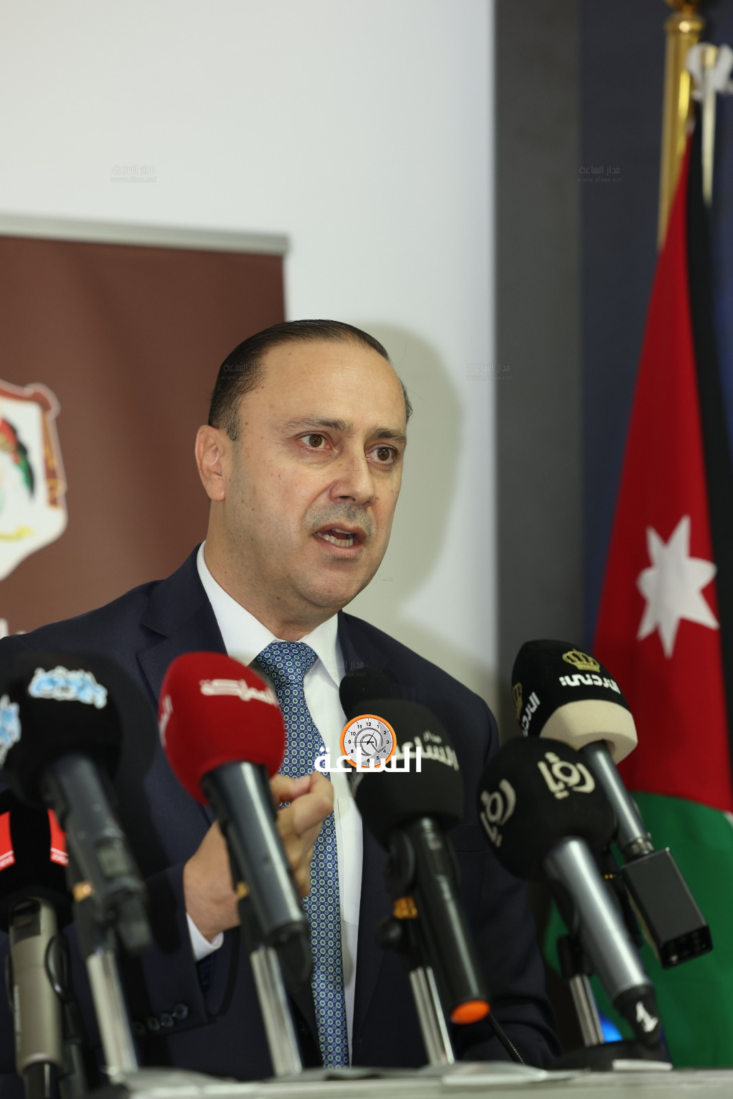 Madar Al-Saa Images 0.6234011323479538