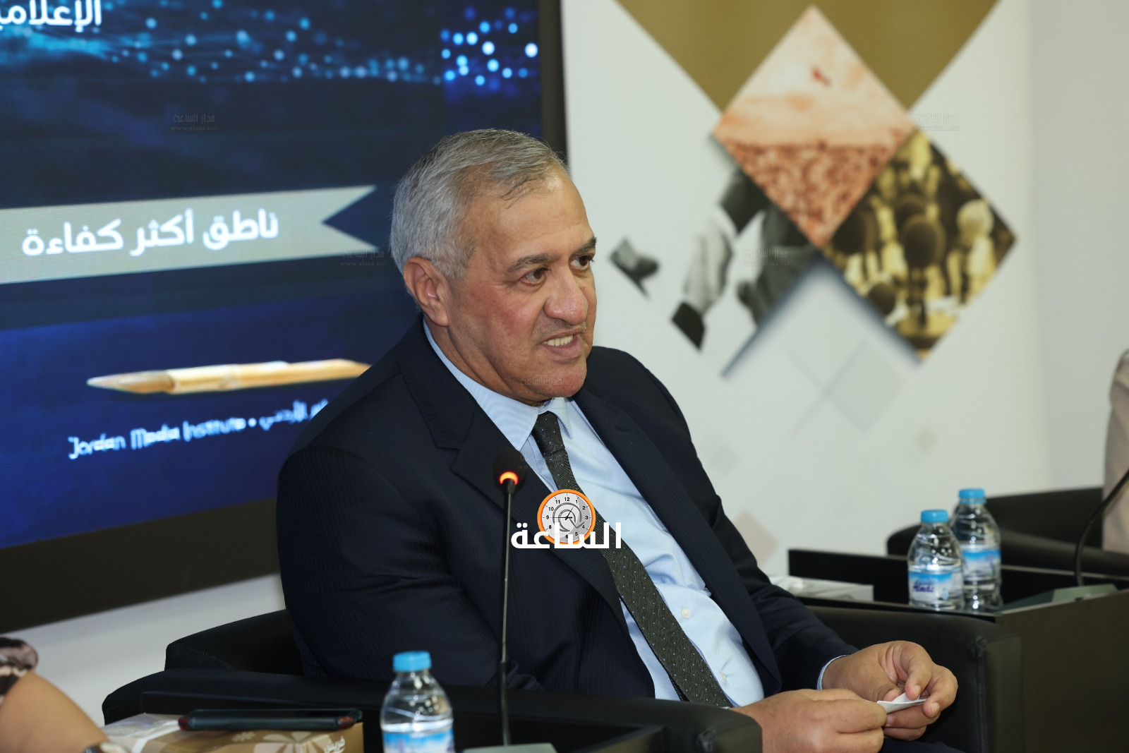 Madar Al-Saa Images 0.7454866565637686