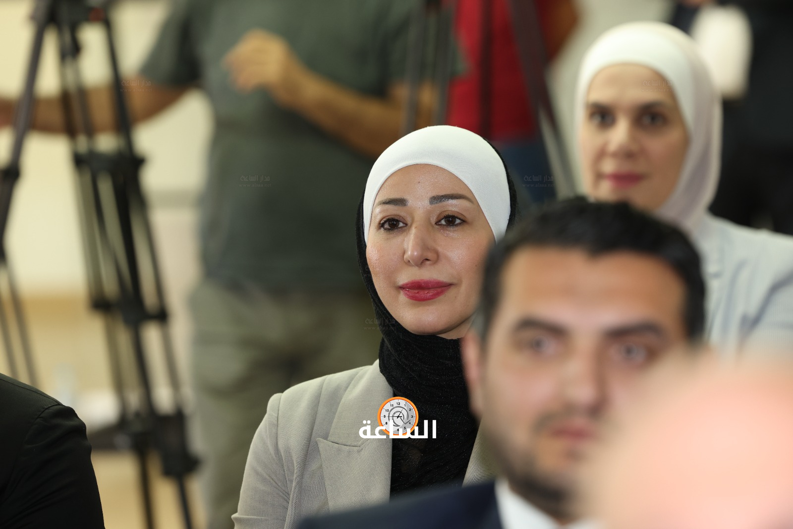 Madar Al-Saa Images 0.039621233107604126