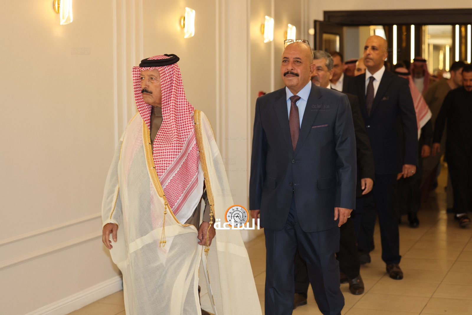 Madar Al-Saa Images 0.1455813715343719