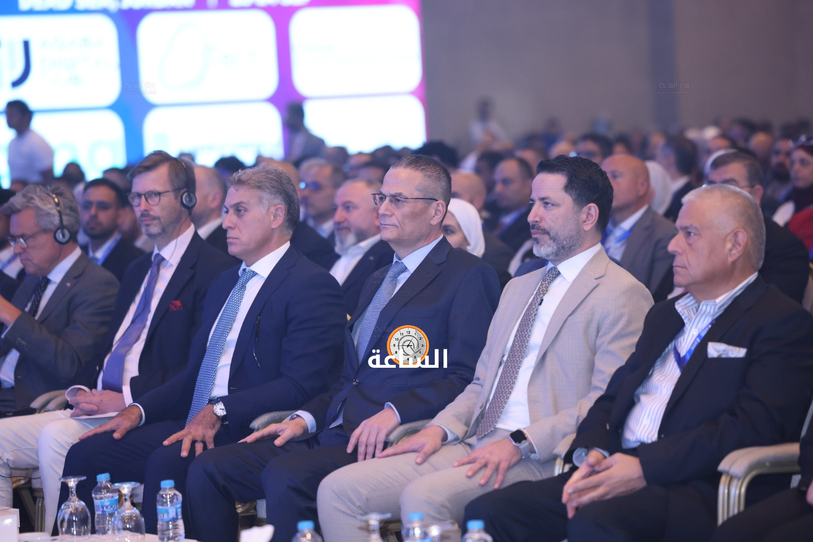 Madar Al-Saa Images 0.8400988001825319