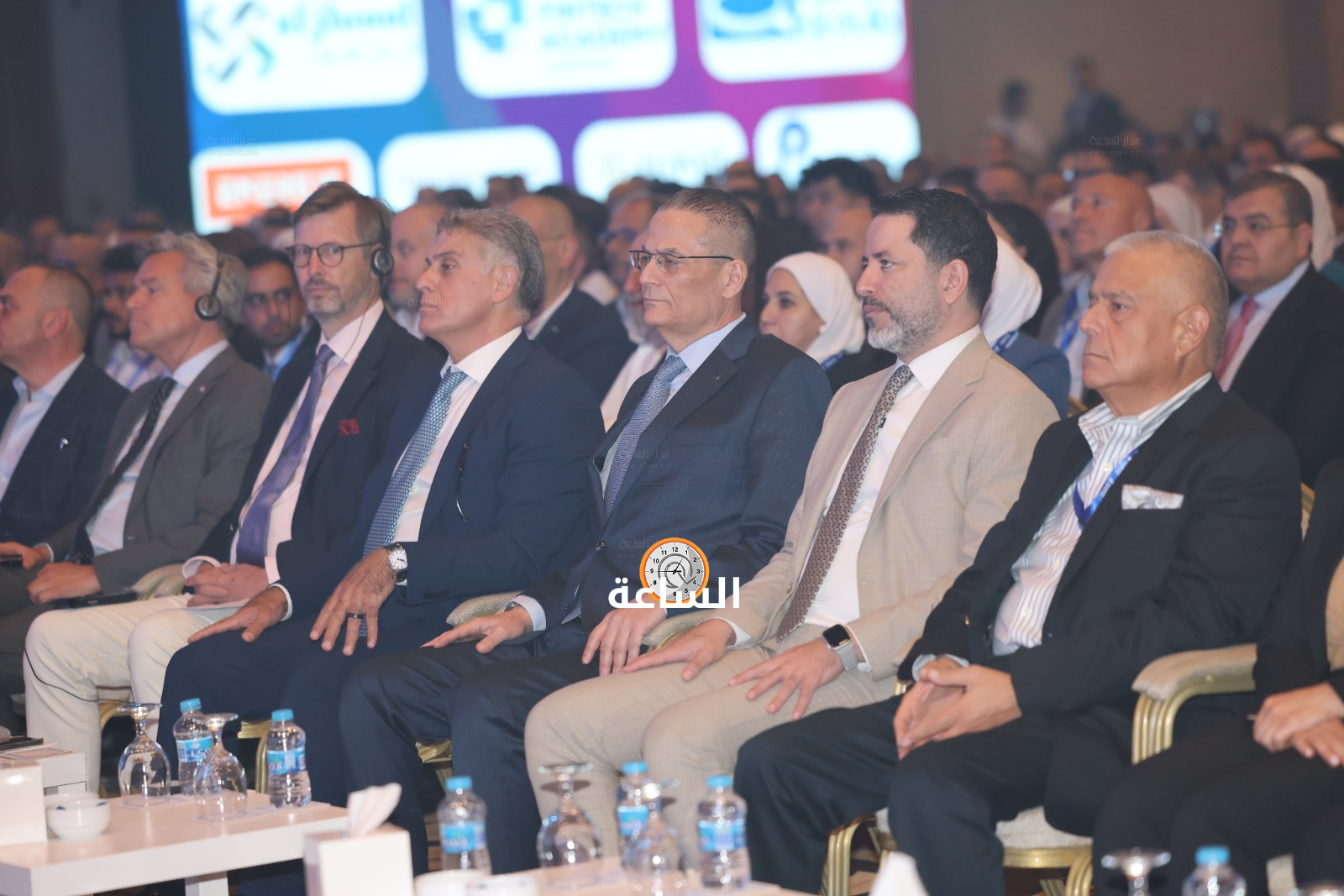 Madar Al-Saa Images 0.7152662886642455